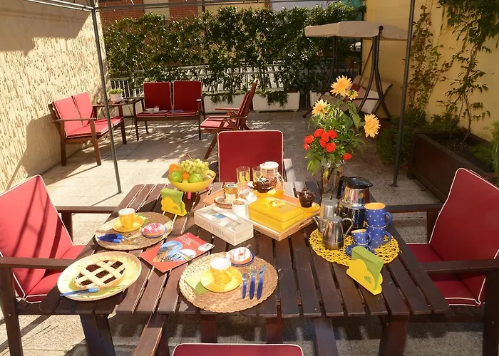 Casa Delle Ortensie B&B 알피냐노
