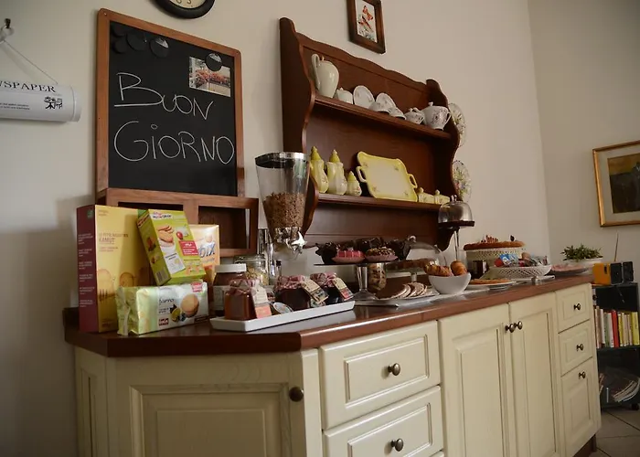 Casa Delle Ortensie B&B 알피냐노